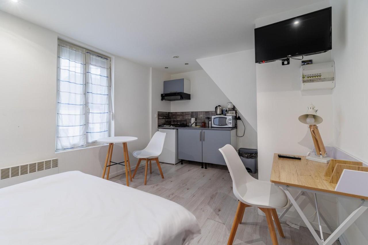 Adheco Immobilier - Arrivee Autonome Appartement Valenciennes Buitenkant foto